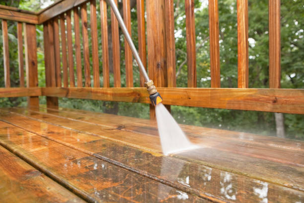 Best Garage Pressure Washing  in Pittsburg, CA